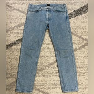 Asket The Washed Denim Jeans in Stone Bleach. 32/30 Slim. Lightly used